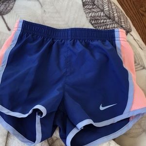 Nike girls blue and peach shorts-size 4